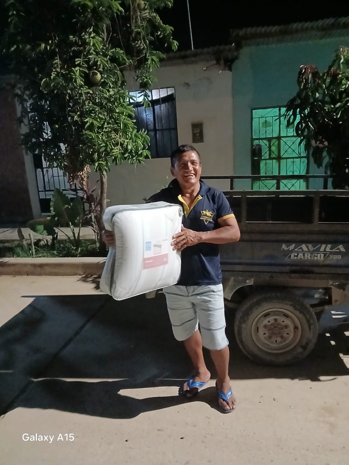 Tercer premio Edredón: Robert_Tumbes