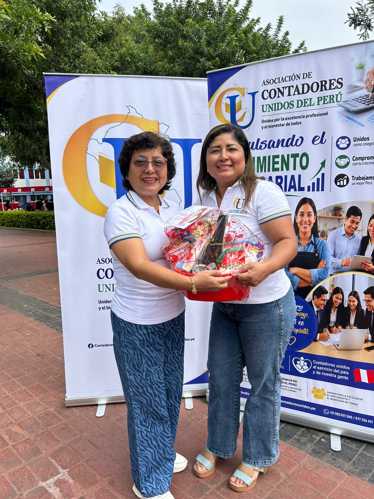 Entrega de Premios del Dia de la Madre
