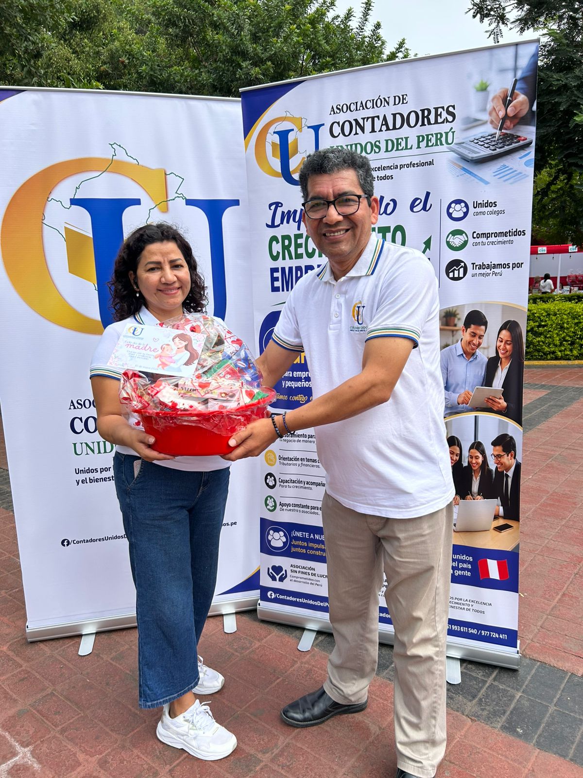 Entrega de Premios del Dia de la Madre